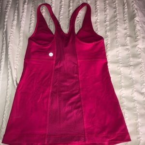 Lululemon Size 2 Pink Workout Top